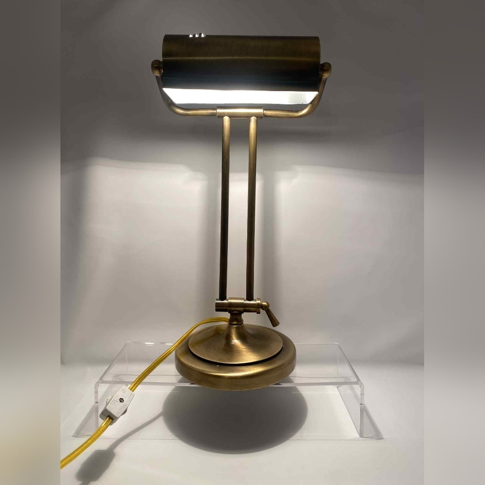 Elegant Brass Table Banker Lamp